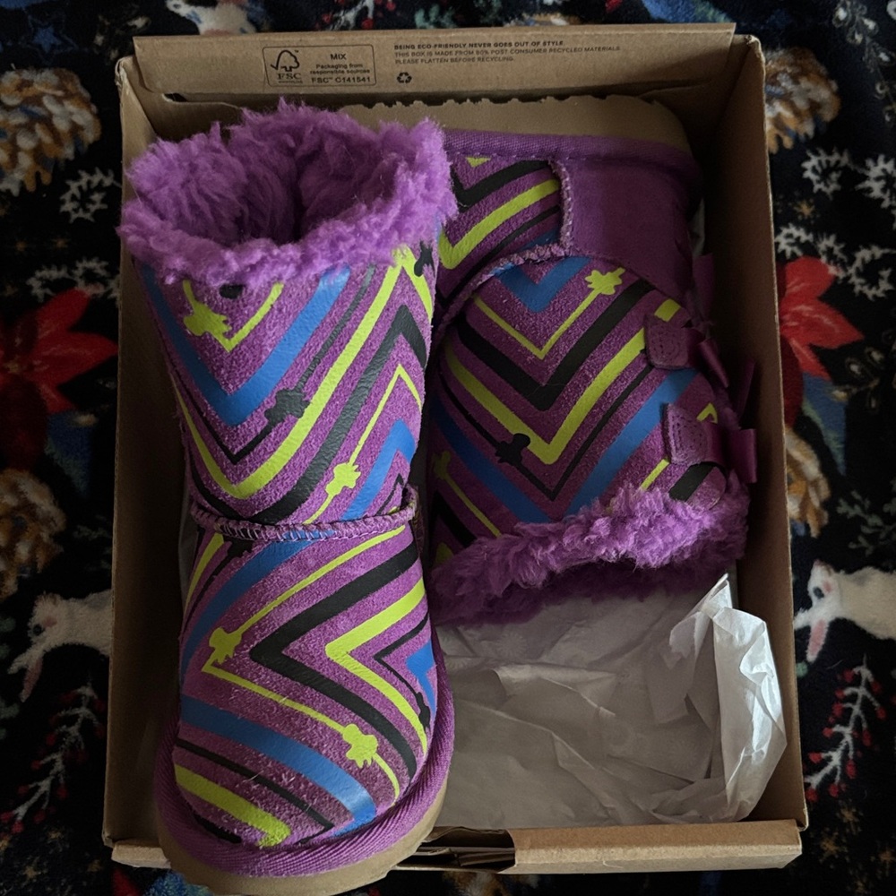 UGG Kids Boots in Purple and Green